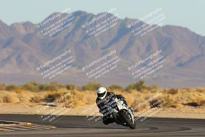 media/Jan-11-2025-CVMA (Sat) [[ddeb3f563a]]/Race 13-Amateur Supersport Open/